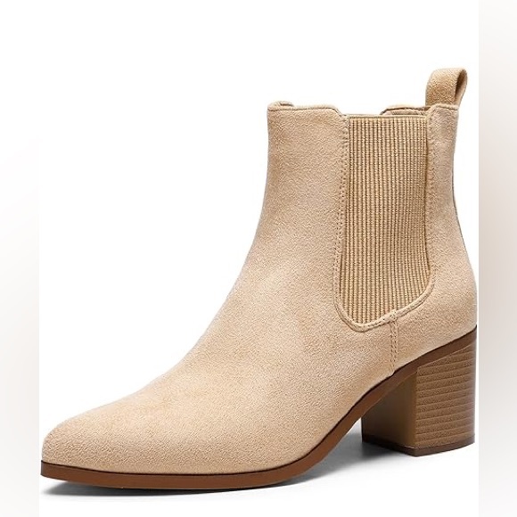 Shoes - Elegant Tan Ankle Boots